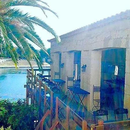 Maison De L'orb 3*