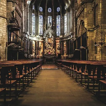 Maison De L'orb Couette-café 3*